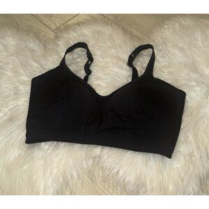 Olga Easy Does It Seamless No Bulge Smoothing Wireless Bra L Large Black GM3911A